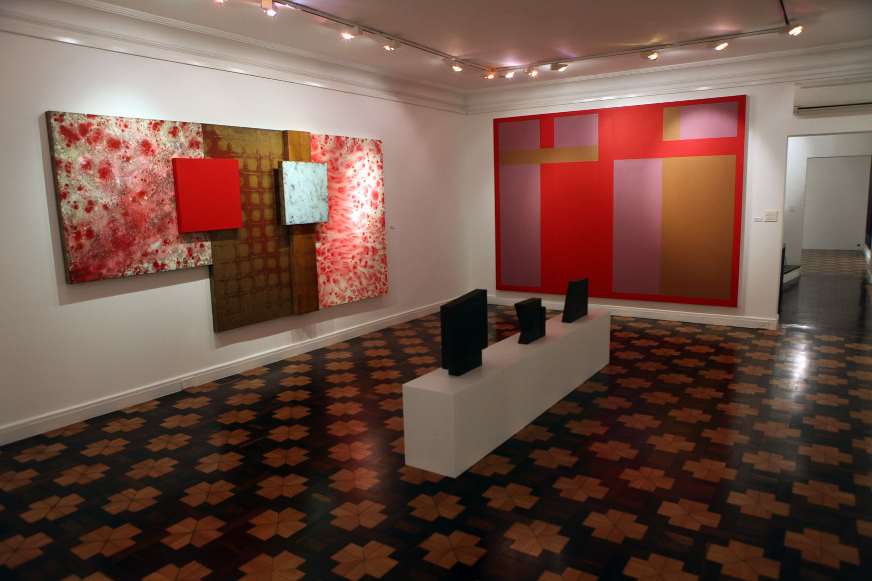 Exposição Coletiva - Cor e Forma III, Simões de Assis, Curitiba, 2012