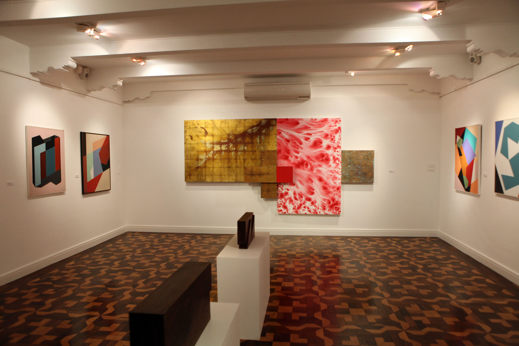 Exposição Coletiva - Cor e Forma III, Simões de Assis, Curitiba, 2012