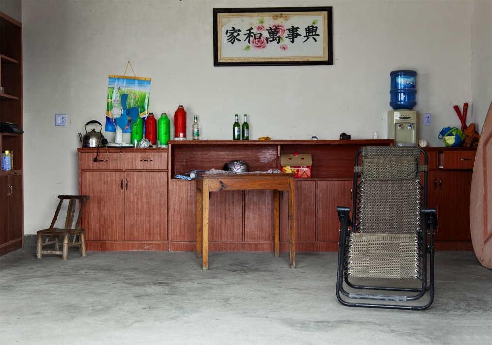 China: tea house, 2014