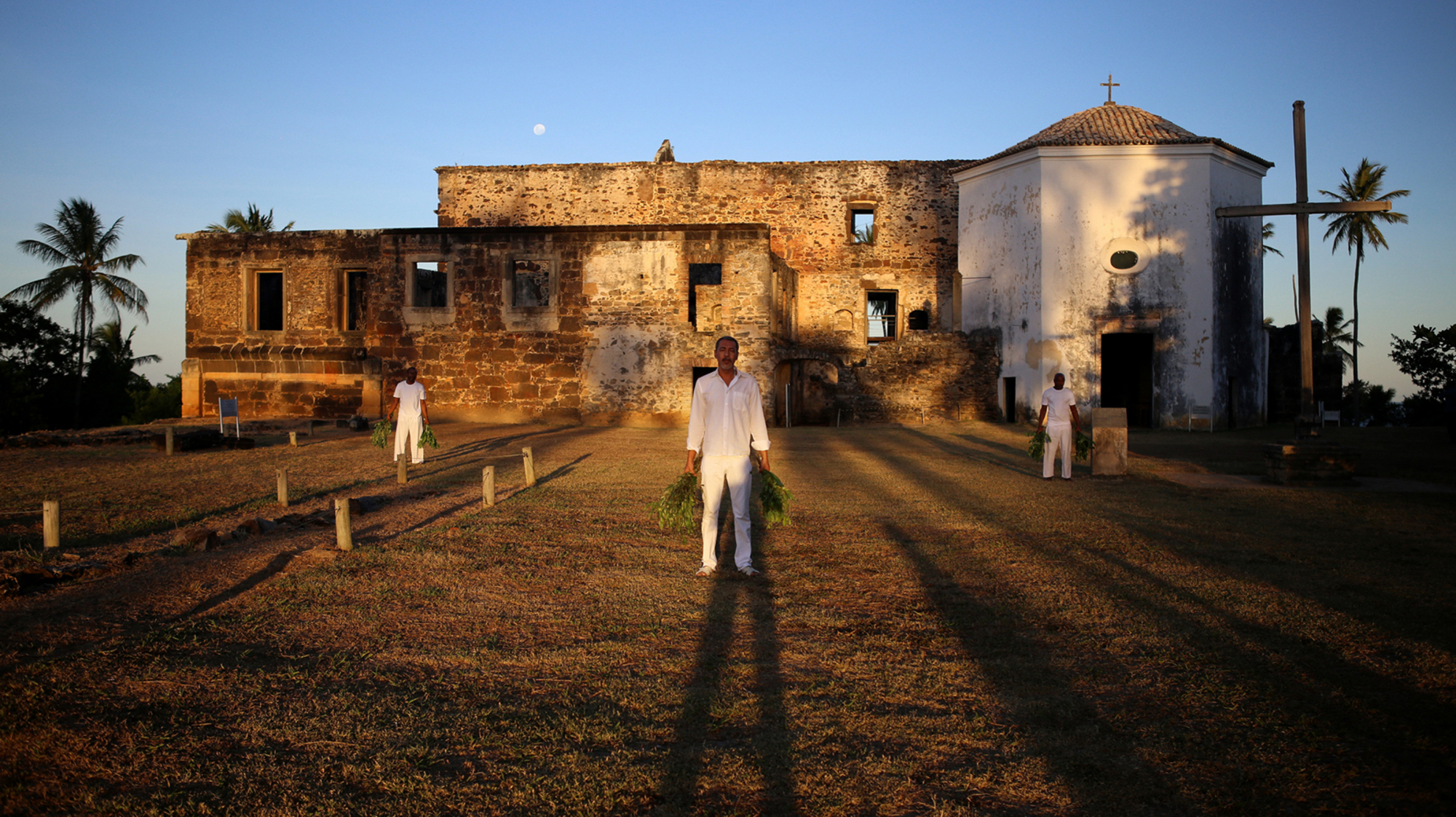 Sacudimento da Casa da torre: fachada I, 2015