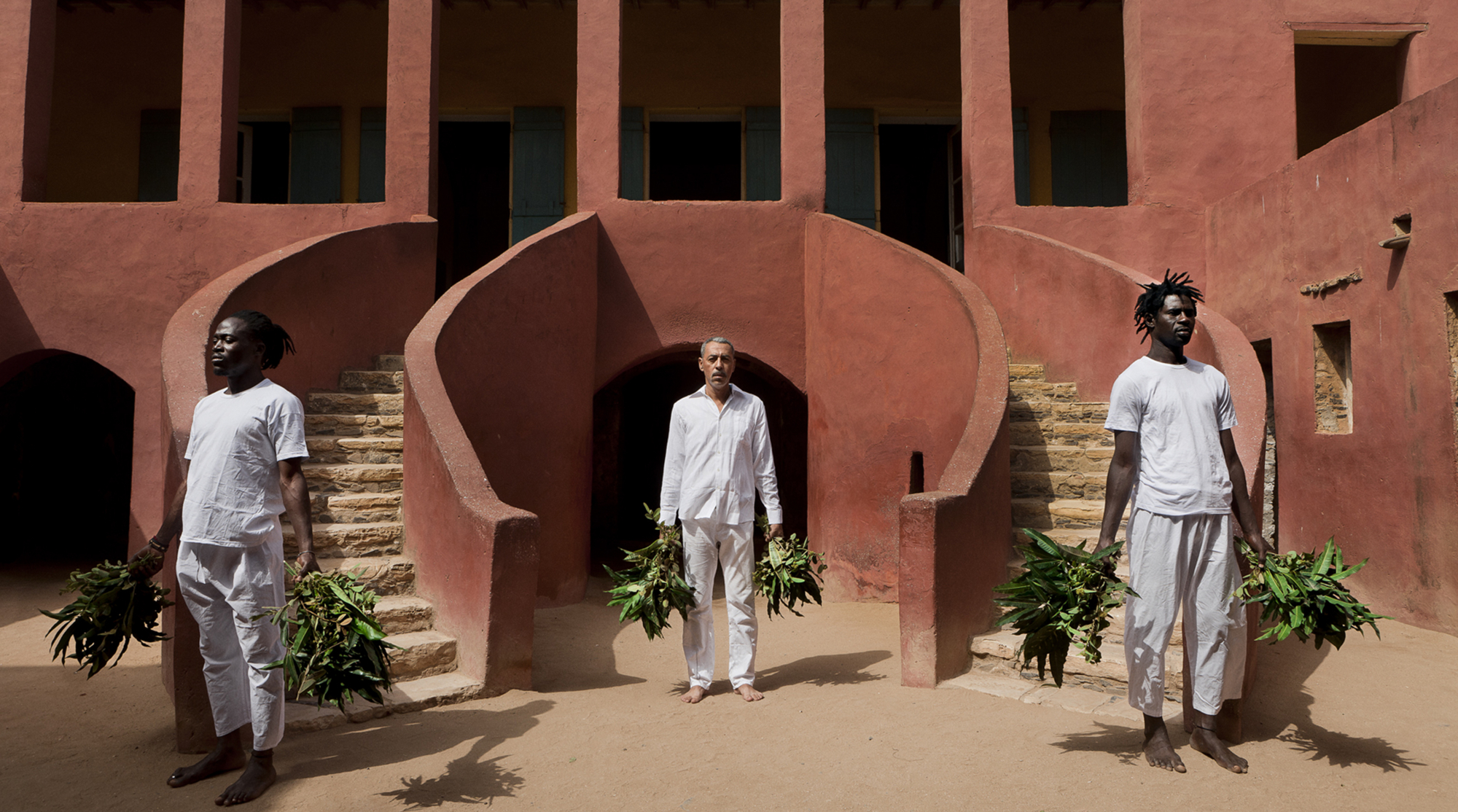 Sacudimento da Maison des Esclave em Gorée: fachada II, 2015