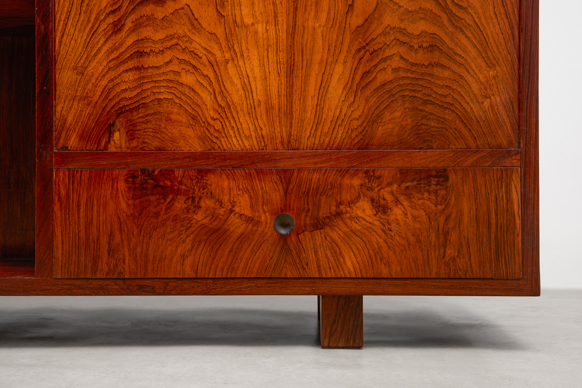 Joaquim Tenreiro | Buffet Bar Divisor de Ambientes em Jacarandá, ca. 1960